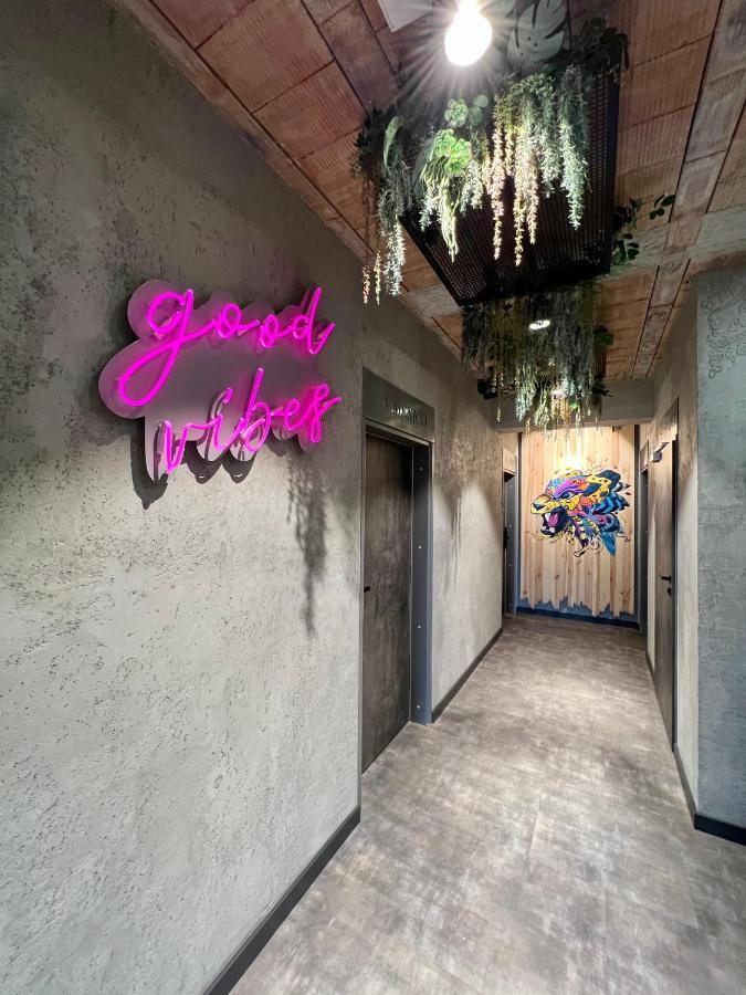 Global Home - Aparthotel - No Contact Check In Mielec Bagian luar foto