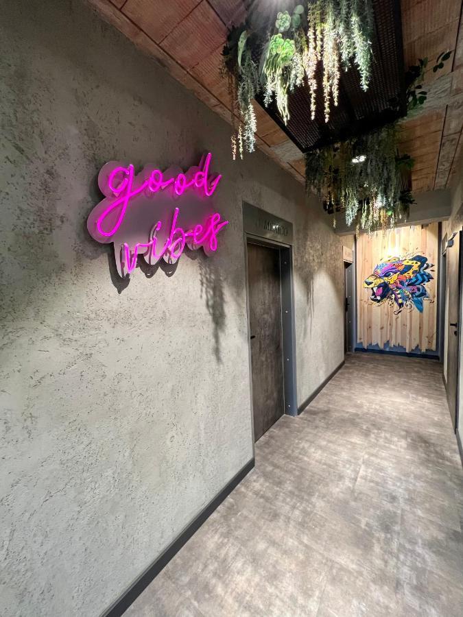 Global Home - Aparthotel - No Contact Check In Mielec Bagian luar foto