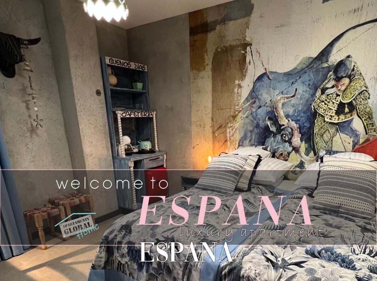Global Home - Aparthotel - No Contact Check In Mielec Bagian luar foto