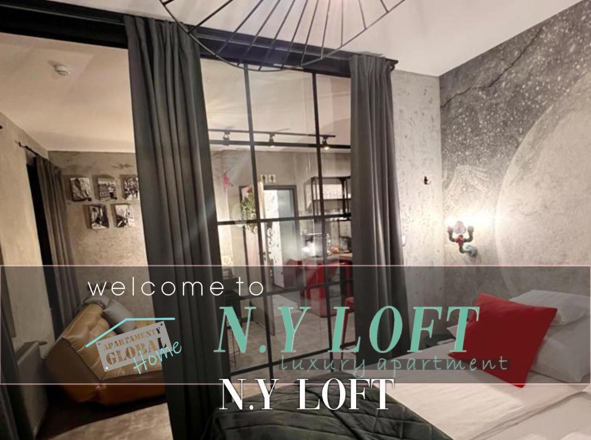 Global Home - Aparthotel - No Contact Check In Mielec Bagian luar foto